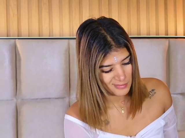 MiaKelsey live cam on BongaCams