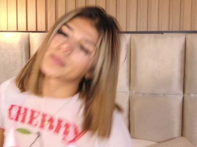 MiaKelsey live cam on BongaCams