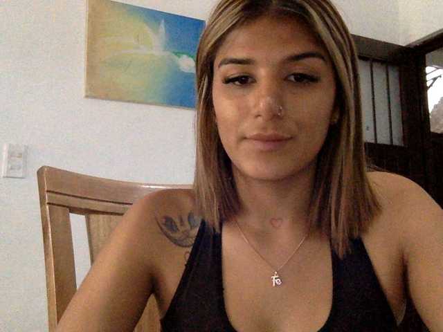 MiaKelsey live cam on BongaCams