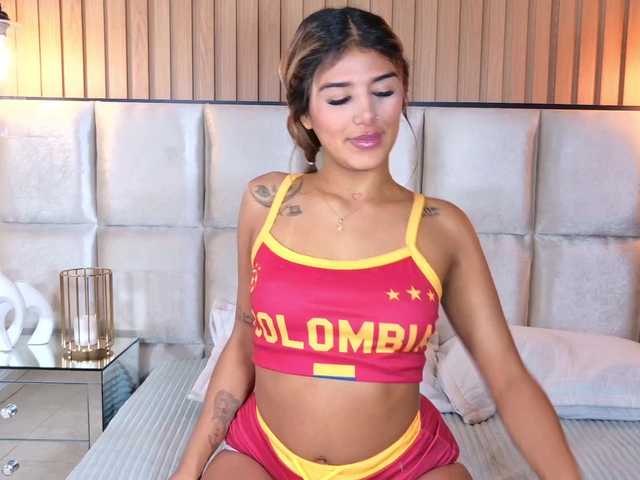 MiaKelsey live cam on BongaCams