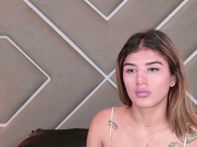 MiaKelsey live cam preview