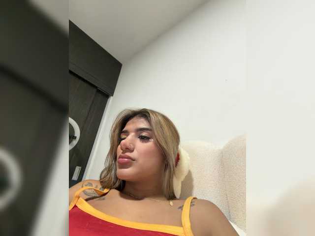 MiaKelsey live cam on BongaCams