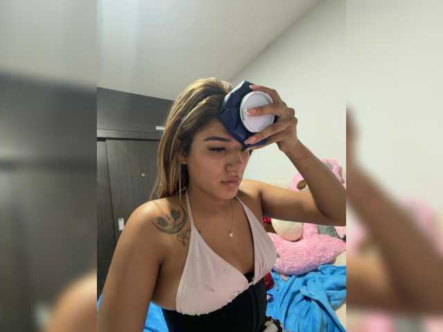 MiaKelsey live cam on BongaCams