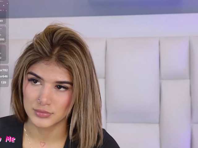 MiaKelsey live cam on BongaCams