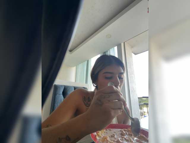 MiaKelsey live cam on BongaCams