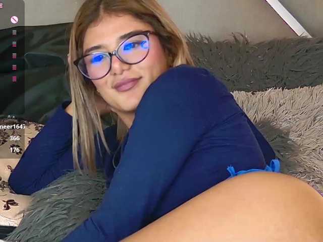 MiaKelsey live cam on BongaCams