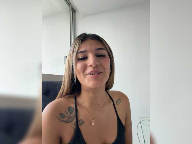 MiaKelsey live cam on BongaCams