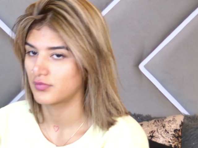 MiaKelsey live cam on BongaCams