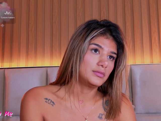 MiaKelsey live cam on BongaCams