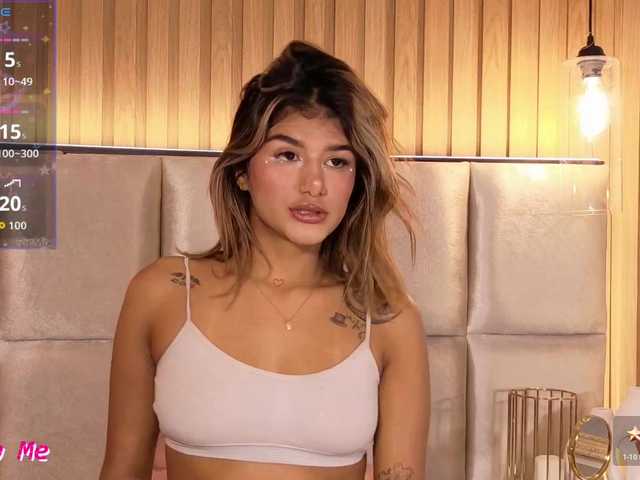 MiaKelsey live cam on BongaCams