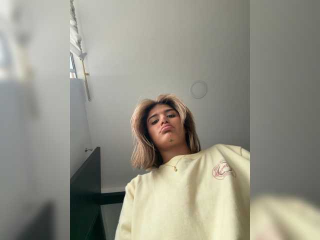 MiaKelsey live cam on BongaCams