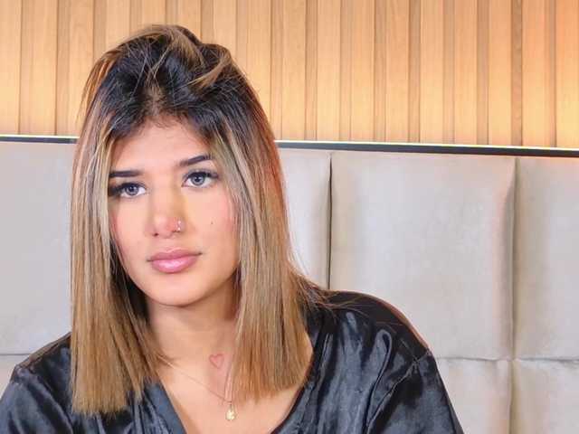 MiaKelsey live cam on BongaCams
