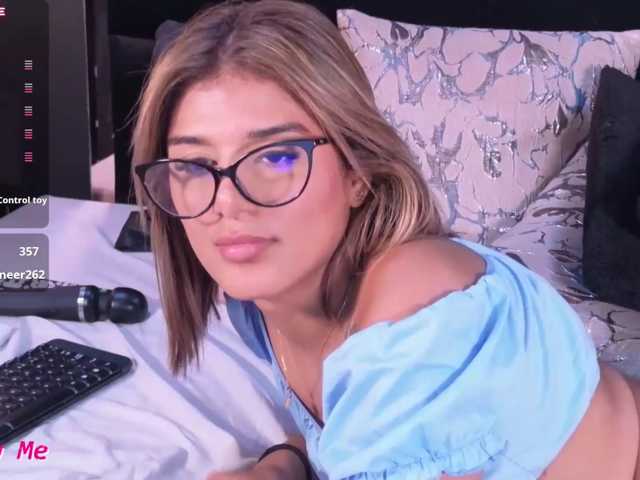 MiaKelsey live cam on BongaCams
