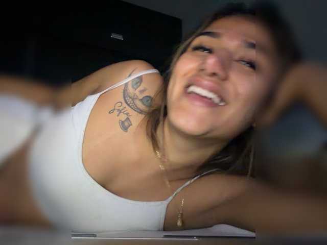 MiaKelsey live cam on BongaCams