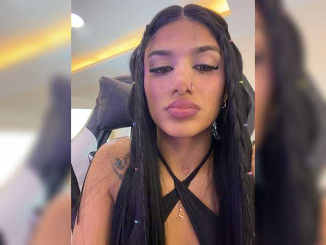 MiaKelsey live cam on BongaCams