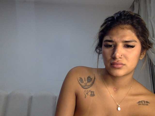 MiaKelsey live cam on BongaCams