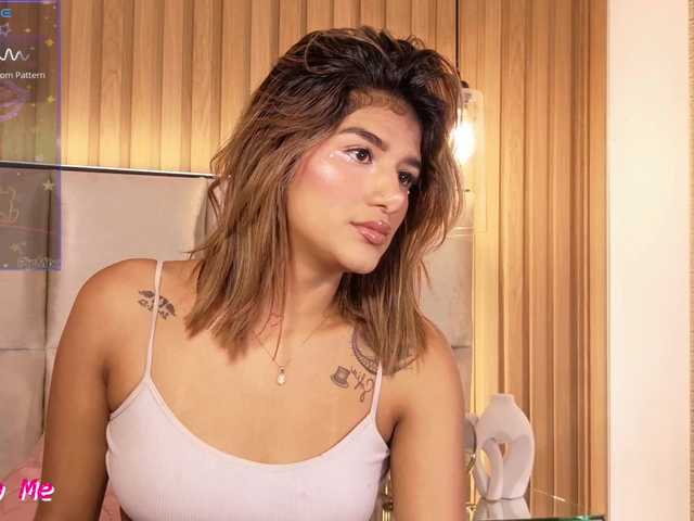 MiaKelsey live cam on BongaCams