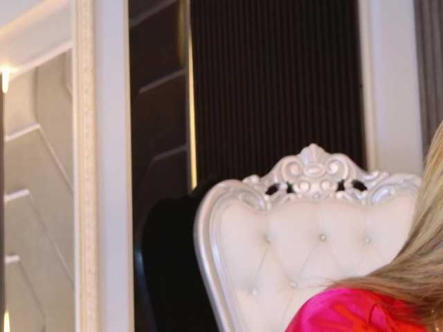 MiaKelsey live cam on BongaCams