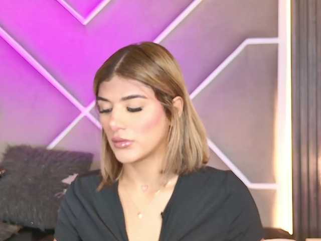 MiaKelsey live cam on BongaCams