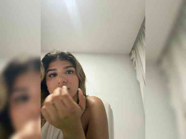 MiaKelsey webcam