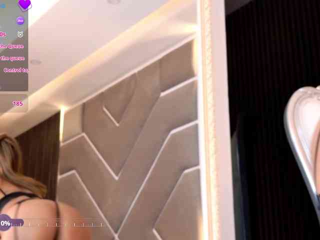 MiaKelsey webcam