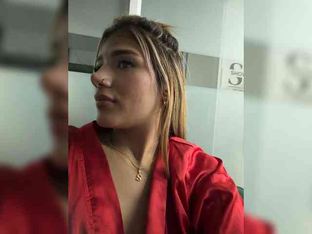 MiaKelsey webcam