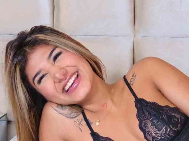 MiaKelsey webcam
