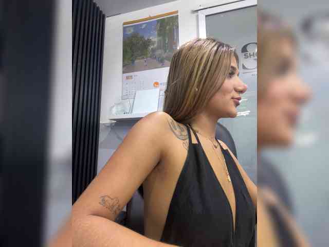Modelo: MiaKelsey