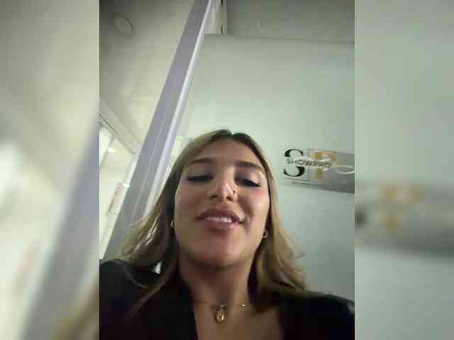 MiaKelsey webcam