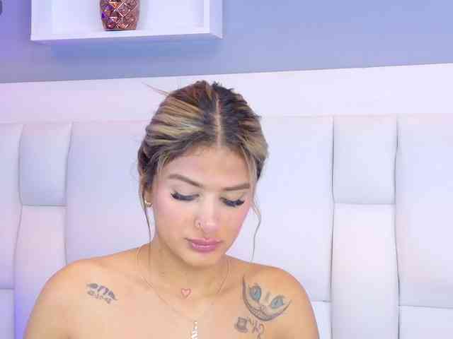 MiaKelsey webcam