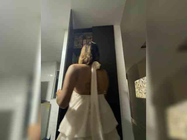 MiaKelsey webcam