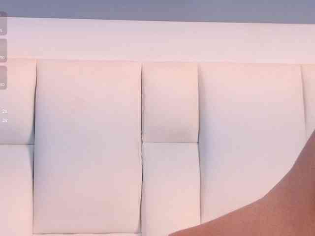 MiaKelsey webcam