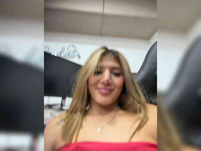MiaKelsey webcam