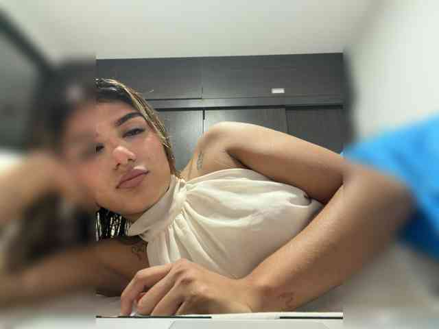 MiaKelsey webcam