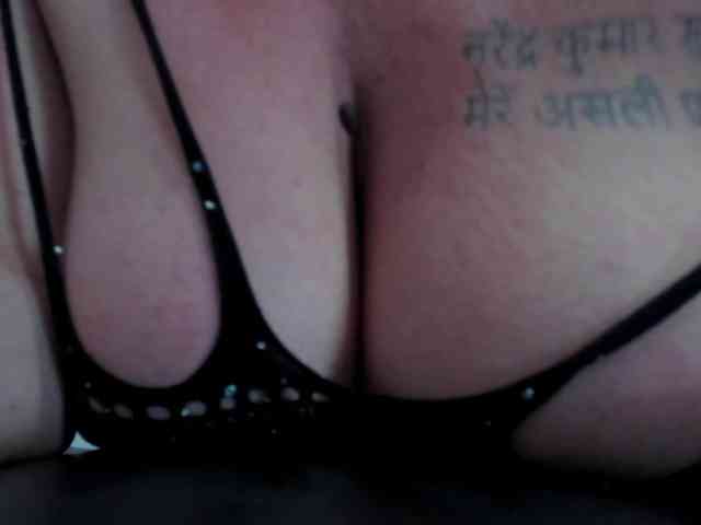 Scarlett-miilf webcam