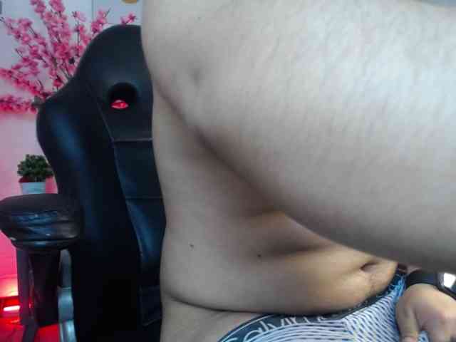 ThiiagoSaenz Live Webcam on BongaCams