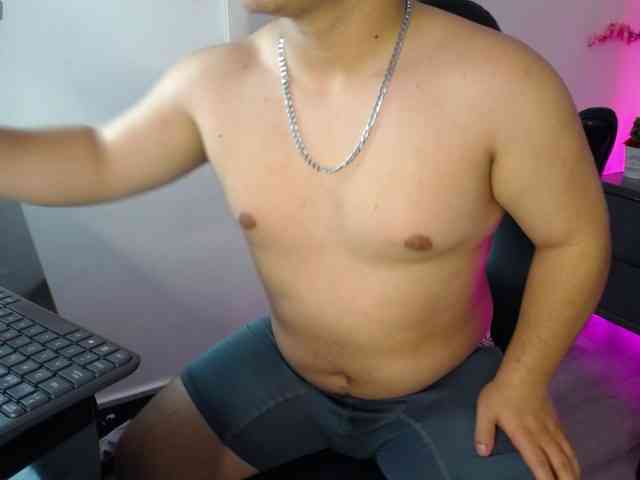 ThiiagoSaenz ThiiagoSaenz