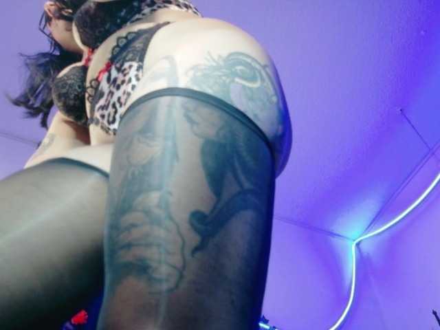 kandyparis live cam on BongaCams