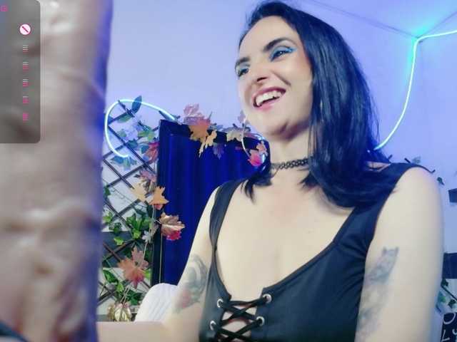 kandyparis live cam on BongaCams