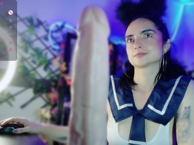 kandyparis live cam on BongaCams