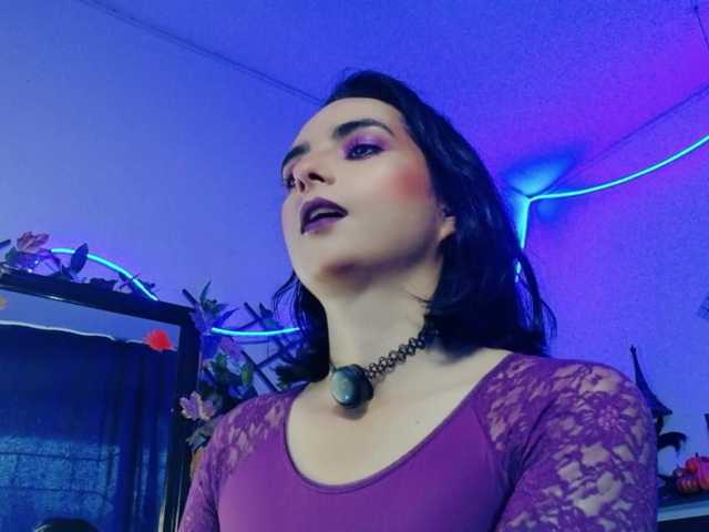 kandyparis live cam on BongaCams