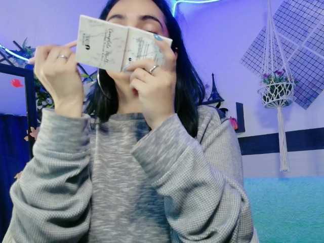 kandyparis Live Cam on BongaCams