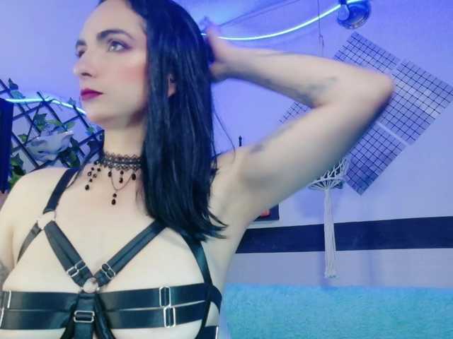 Kandyparis live webcam show