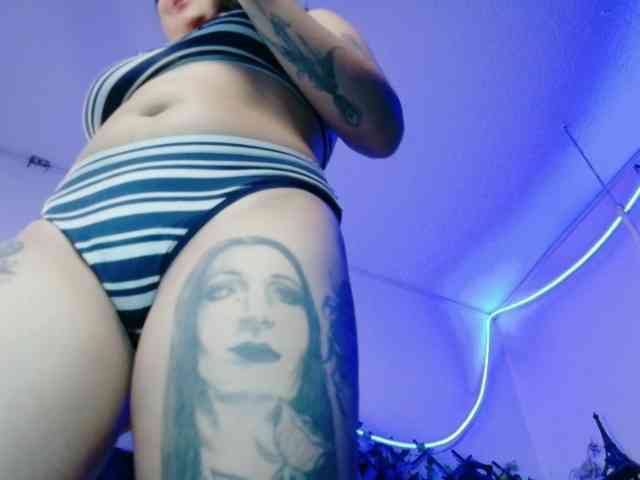 kandyparis's webcam live show