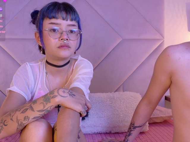 Sateh-and-Hikary live cam on BongaCams