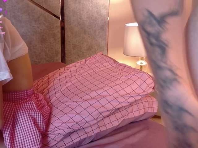 Sateh-and-Hikary live cam on BongaCams
