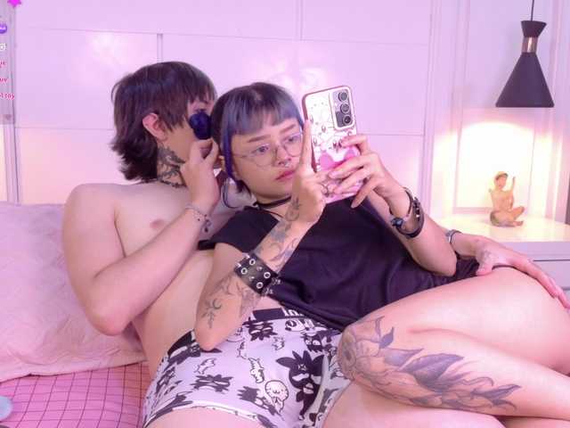Sateh-and-Hikary live cam on BongaCams