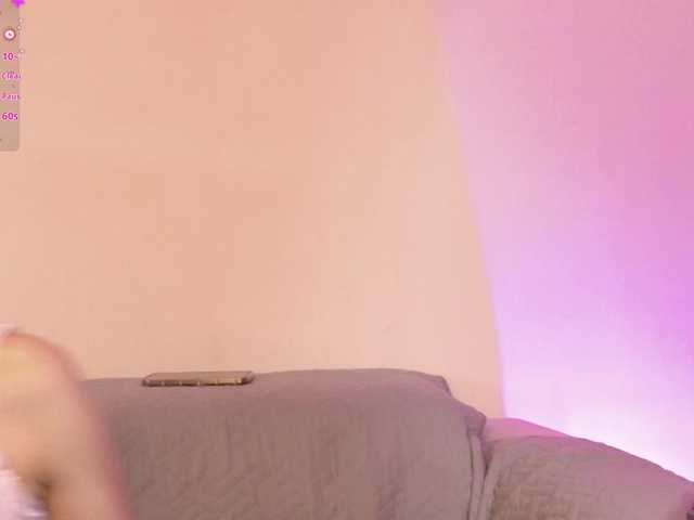Sateh-and-Hikary live cam on BongaCams