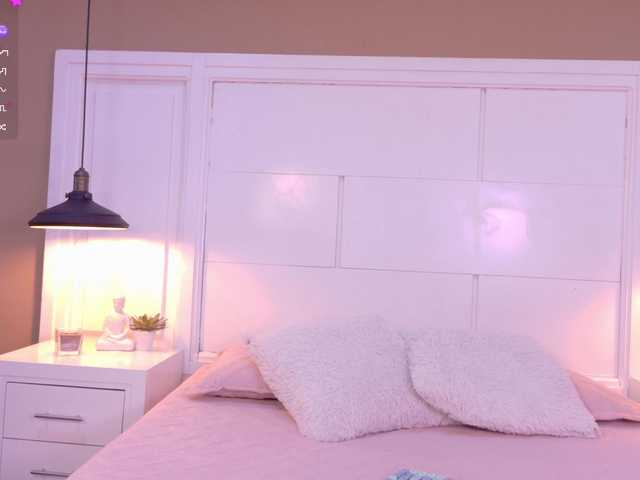Sateh-and-Hikary live cam on BongaCams