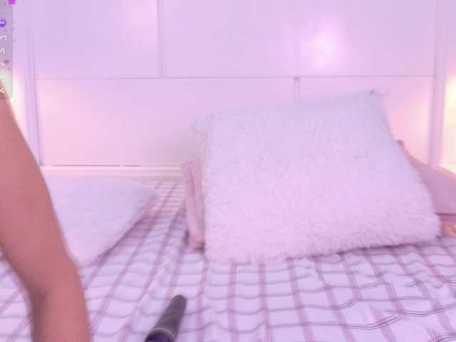 Sateh-and-Hikary live cam on BongaCams